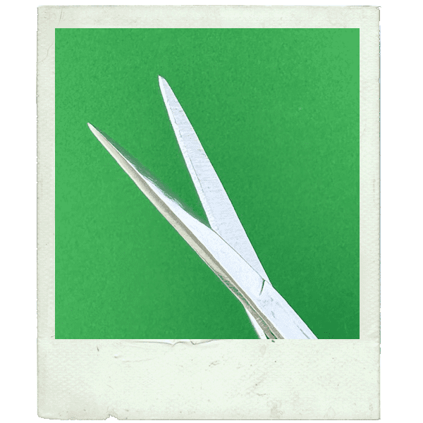 4.5" STRAIGHT IRIS SCISSORS